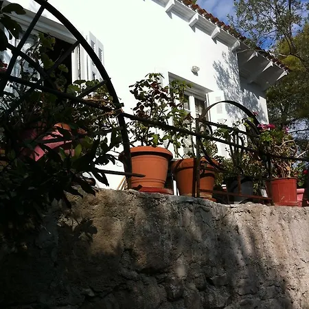빌라 1911 Poros Country Retreat Galatás