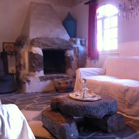 1911 Poros Country Retreat Villa *